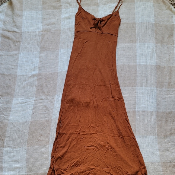 EUC F21 Summer Dress - Picture 2 of 10